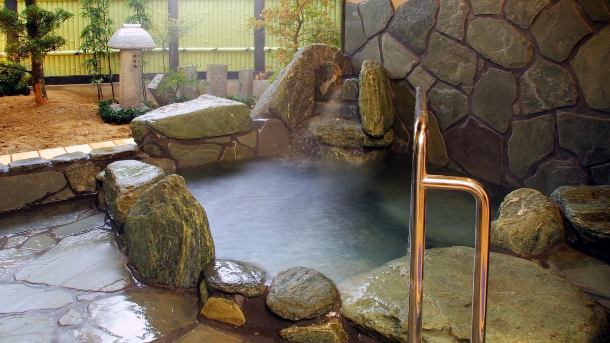 北方温泉四季の里 七彩の湯 photo