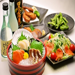 ルートインオリジナル上田カリーや定食などの夕食メニューの他に居酒屋メニューもご用意