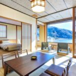 逆さ富士を望む湖畔の絶景宿 湖楽おんやど富士吟景