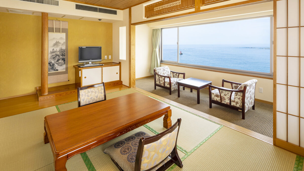 三日月シーパークホテル安房鴨川 photo