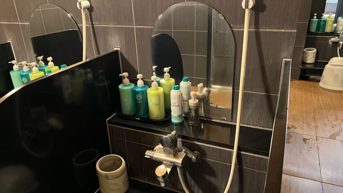 男性用洗い場★