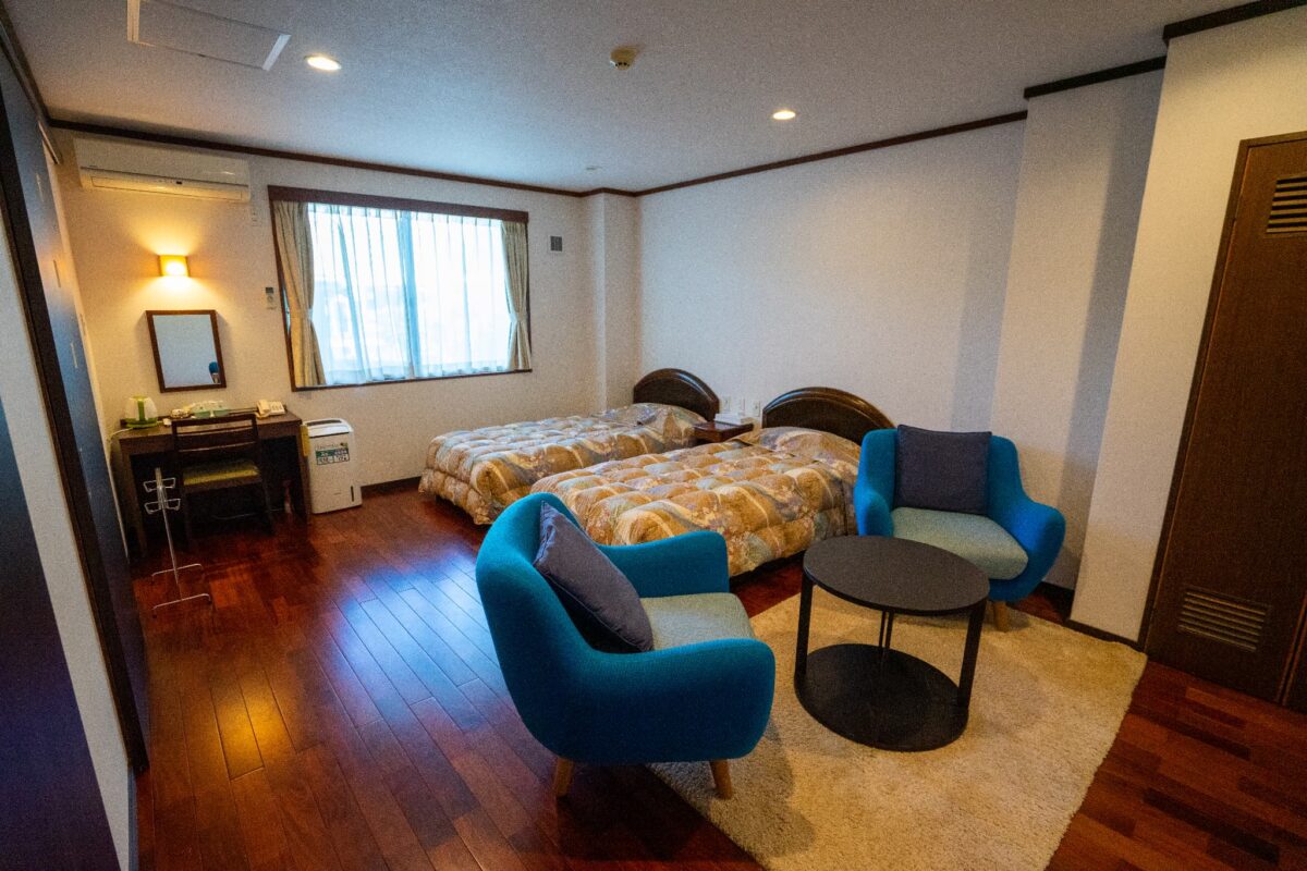 天然温泉と縄文の宿「まんてん」 ＜屋久島＞ photo