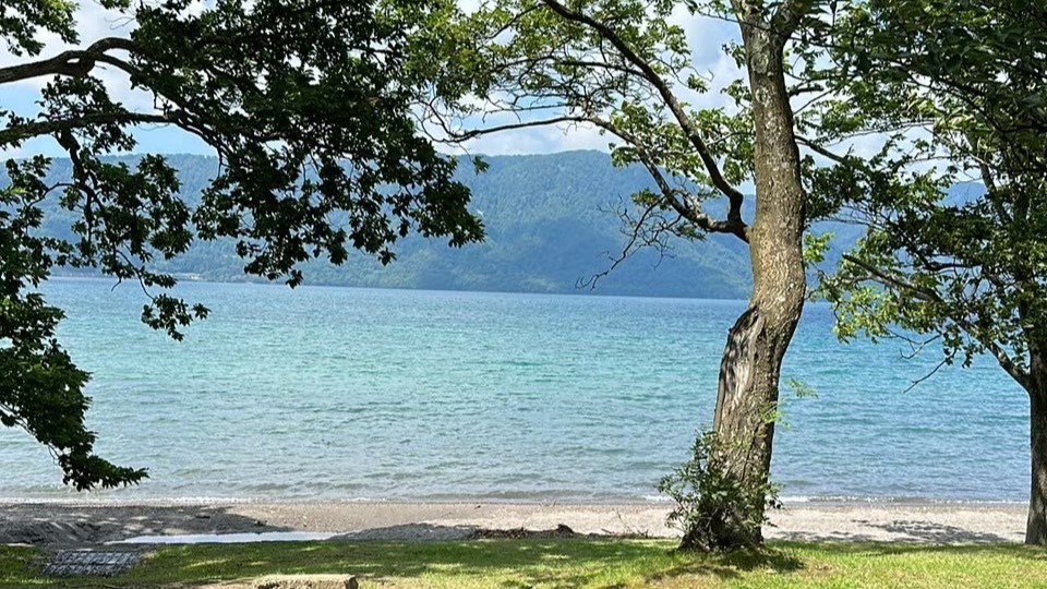 十和田湖畔 桜楽 photo