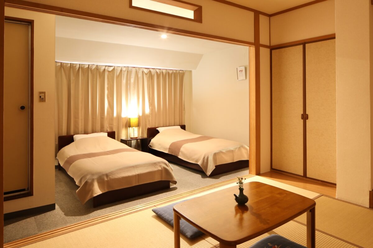 トラベルイン吉富 photo