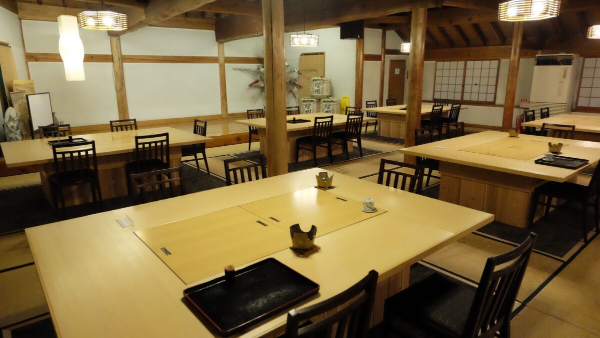 【食事処 美叶食庵】2025年リニューアル！ご家族でもゆったり座れます