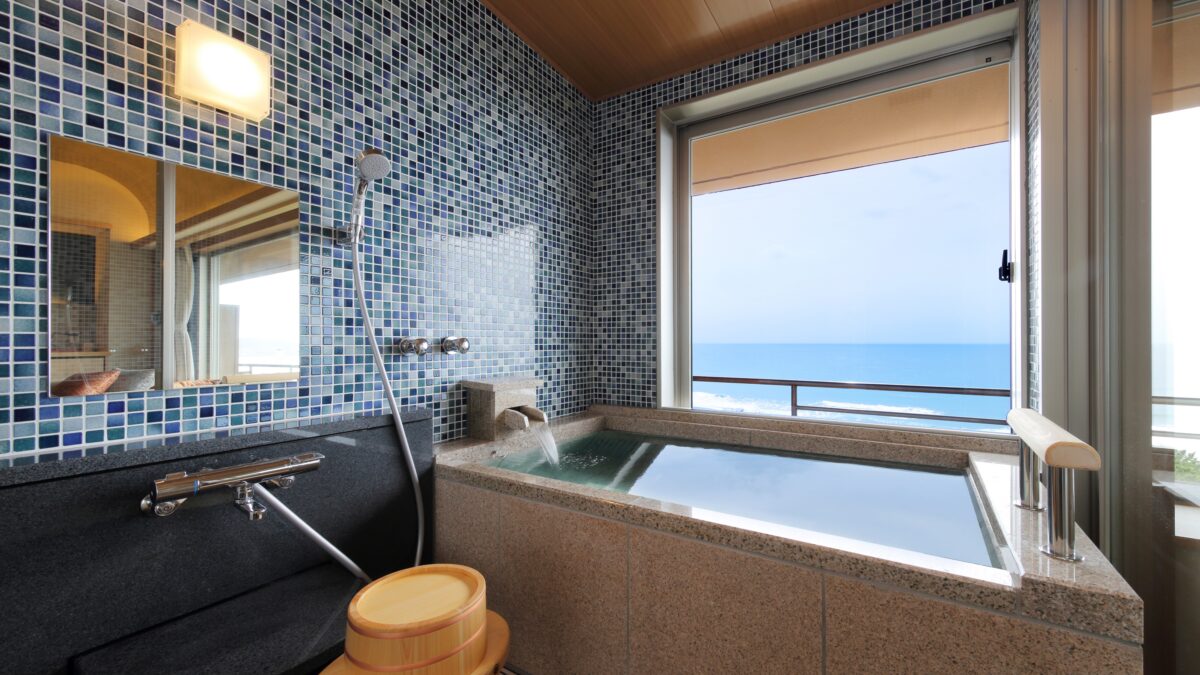 鴨川館 photo