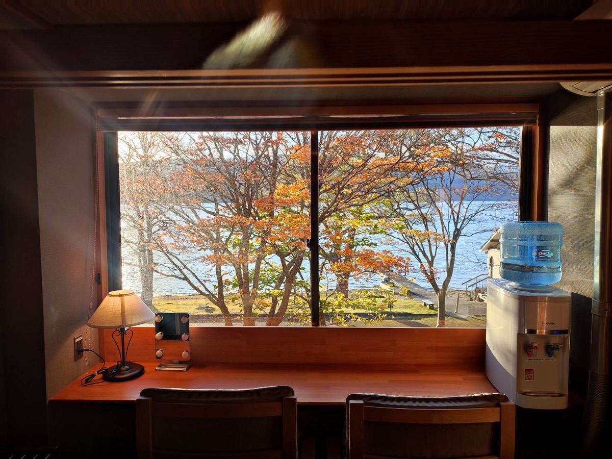 十和田湖畔 桜楽 photo