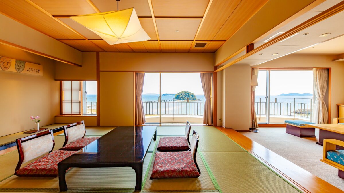 三河湾蒲郡温泉 美白泉 Tの楽園 ホテル竹島 photo