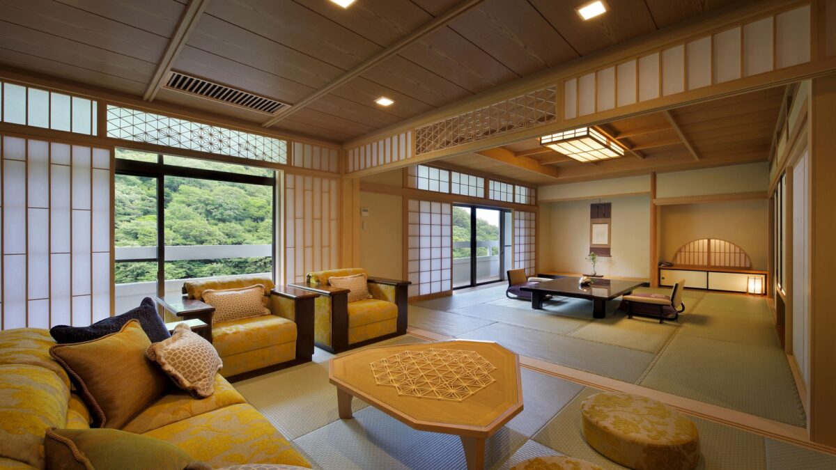 八番館貴賓室