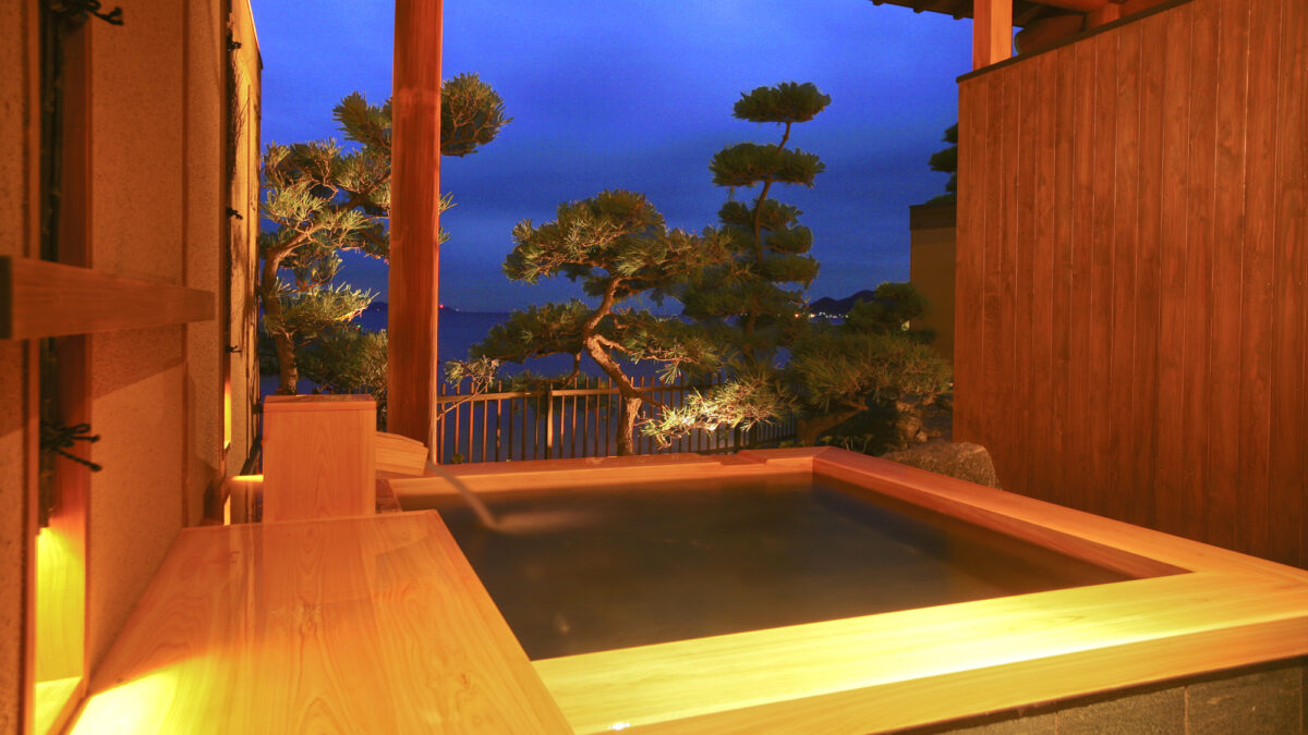 洲本溫泉 飯店ニューアワジ / Sumoto Onsen Hotel New Awaji photo