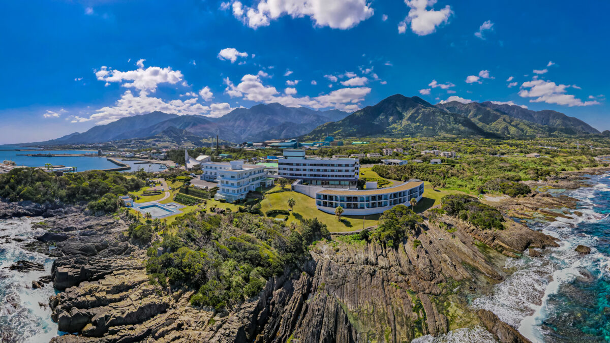 THE HOTEL YAKUSHIMA OCEAN & FOREST<屋久島> photo