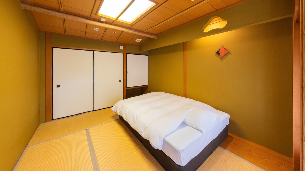 武雄温泉 大正浪漫の宿 京都屋 photo