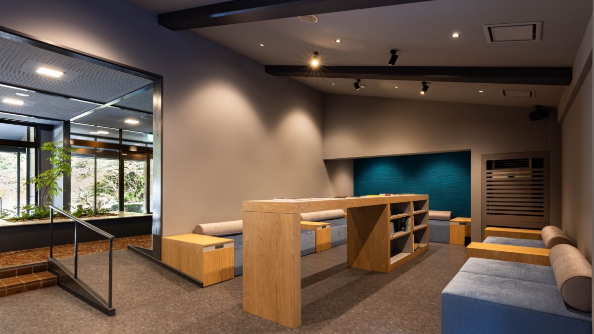ＮＡＴＵＲＥ ＨＯＴＥＬ ＮＡＲＵＫＡＷＡ（ネイチャーホテル・ナルカワ）（旧：成川渓谷休養センター） photo
