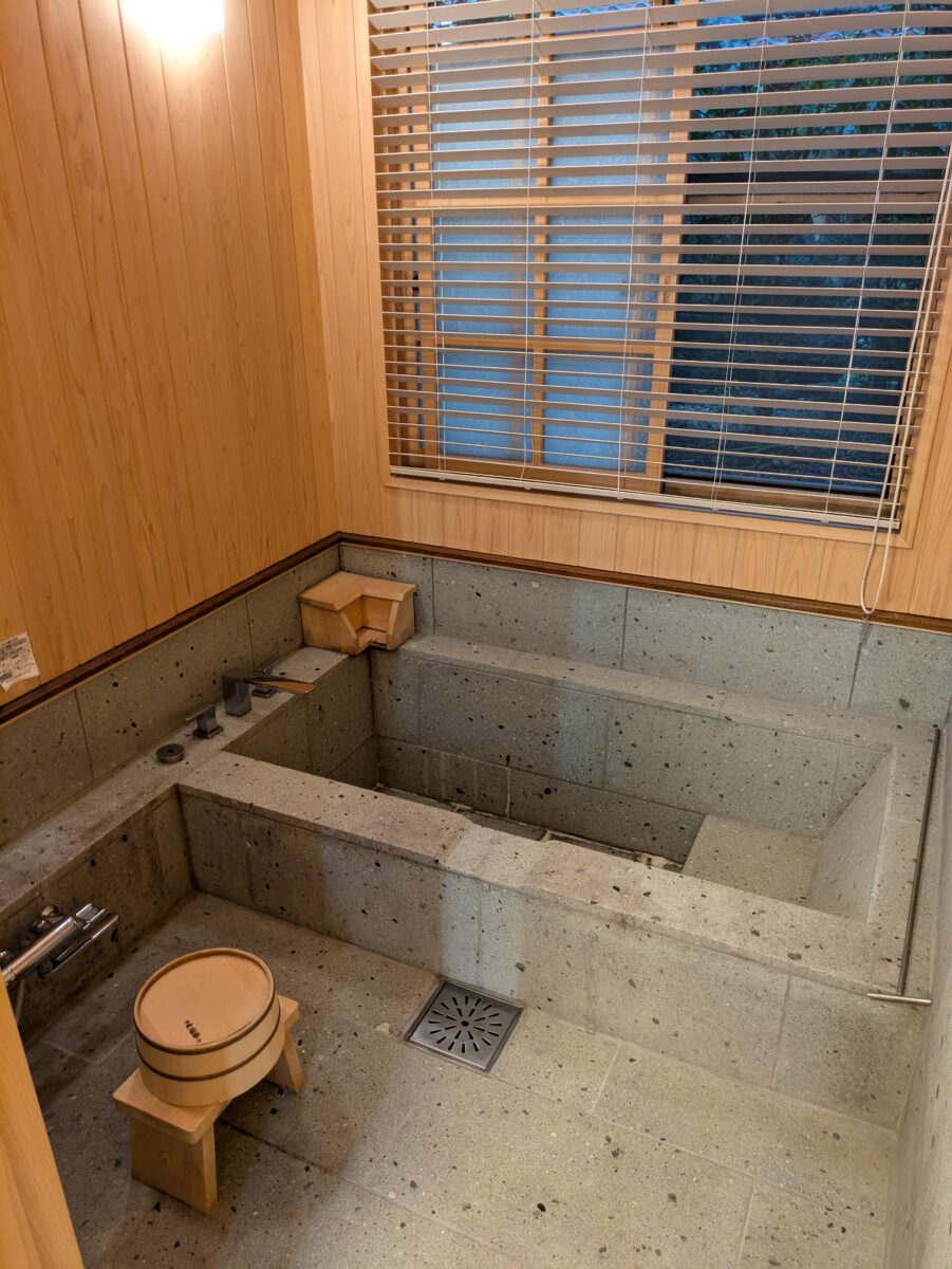 石見銀山の真ん中に佇む宿 ゆずりは photo