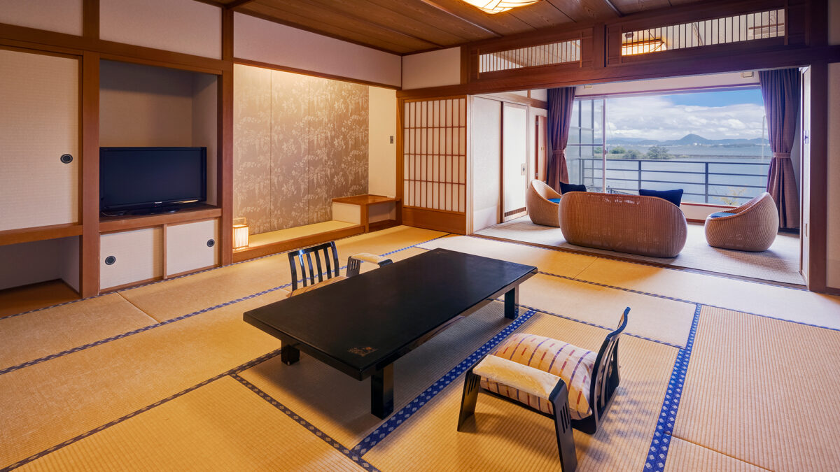 おごと温泉 びわこ緑水亭 photo