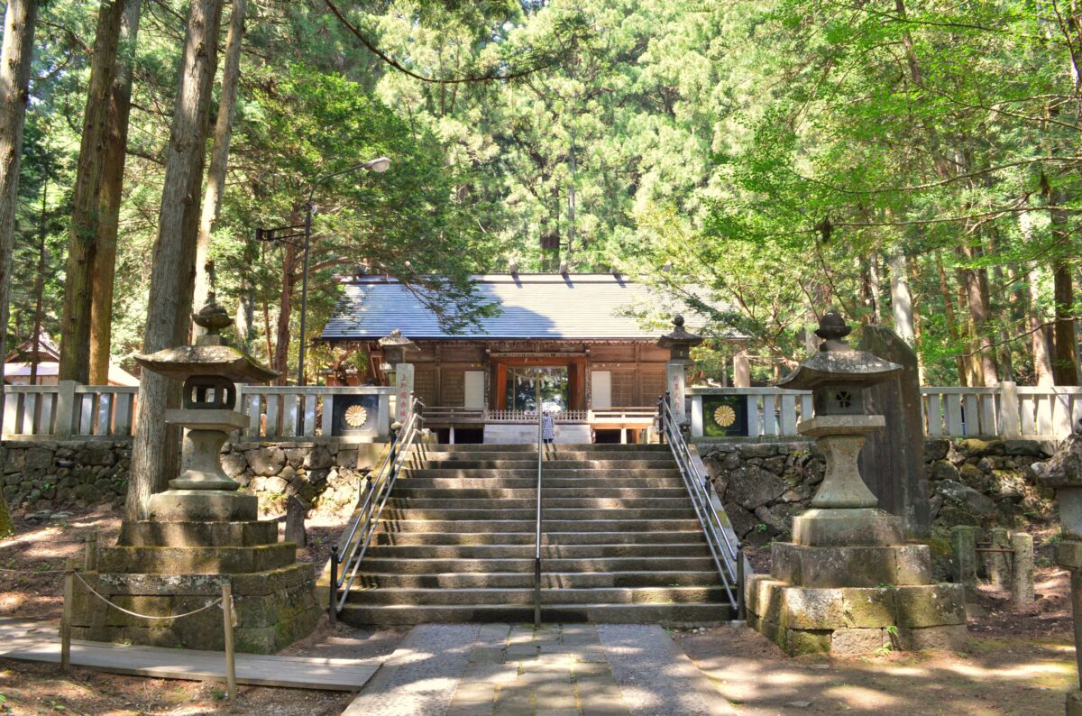 赤城神社（三夜沢）