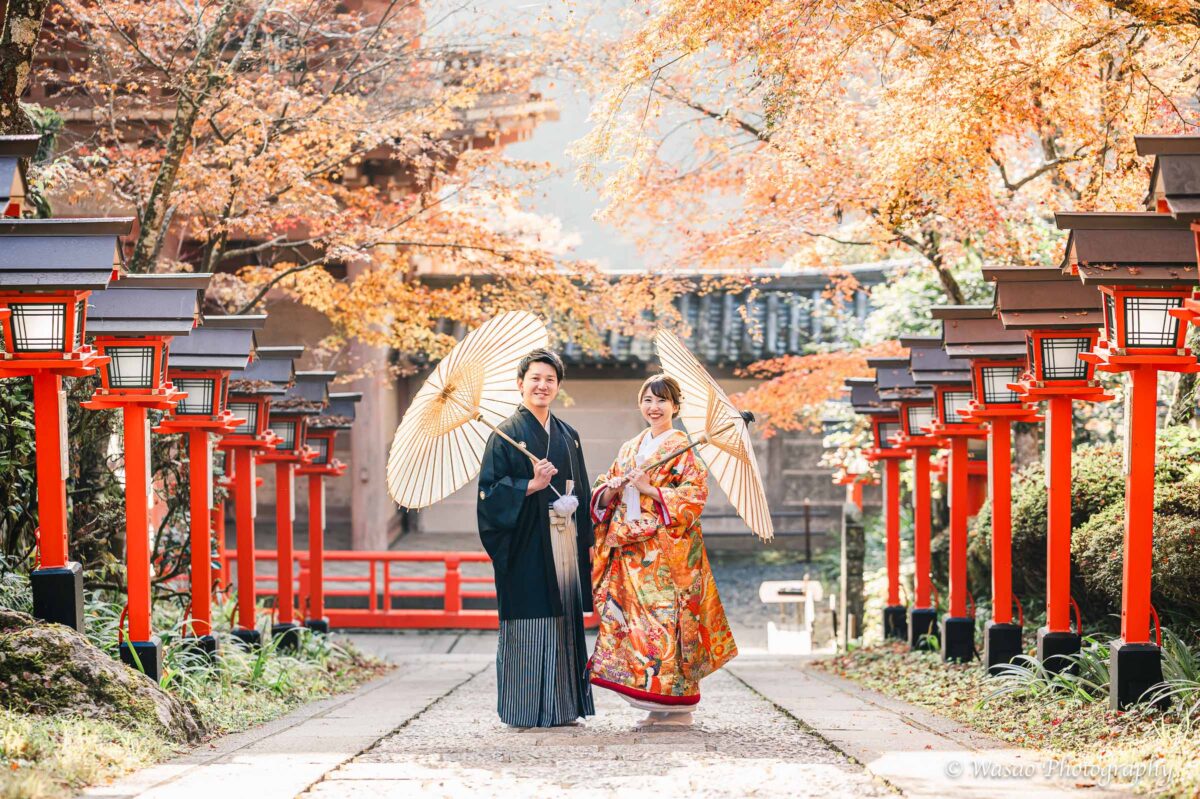 Wasao Photography｜鞍馬寺の緑と和装の後ろ姿