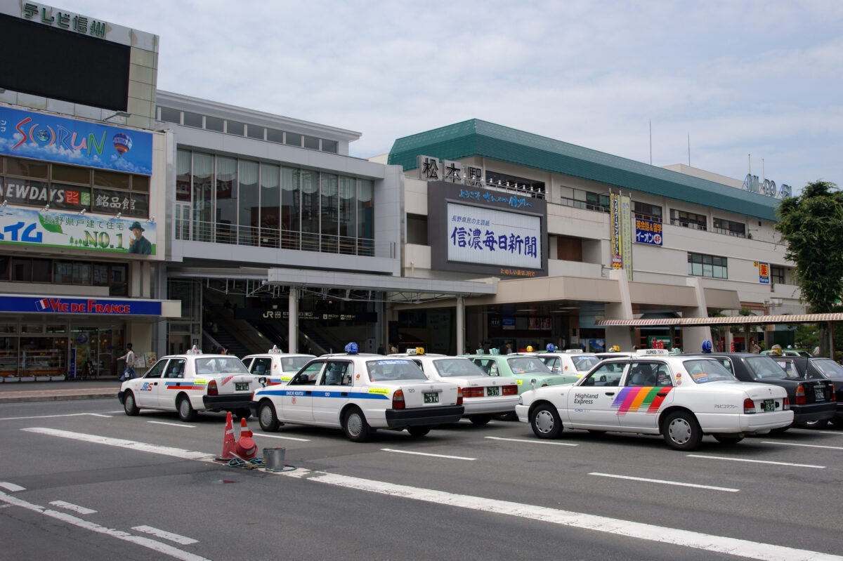 松本駅お城口
