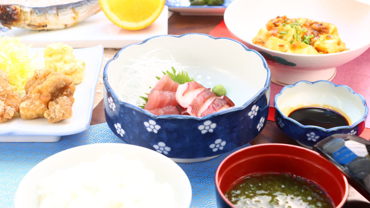 夕食