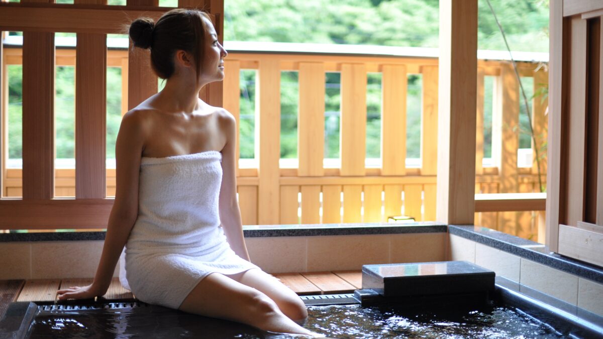 箱根湯本温泉 ホテル おかだ photo