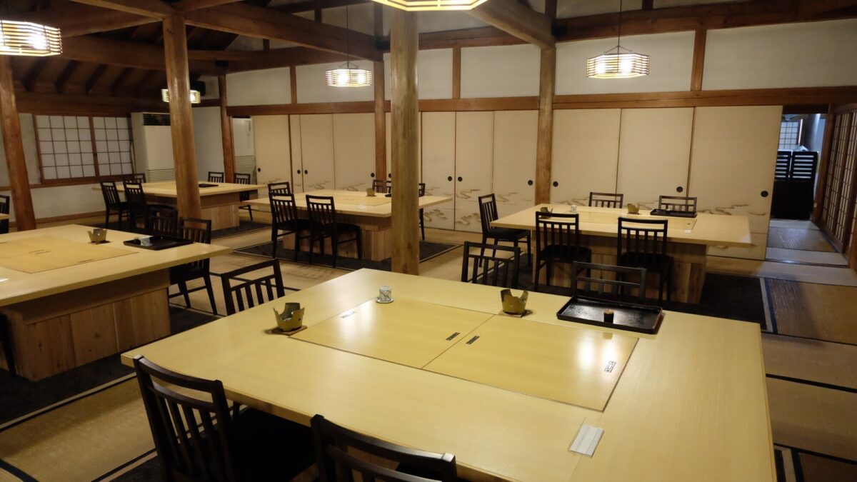 【食事処 美叶食庵】2025年リニューアル！広々とした空間で座りやすくなりました