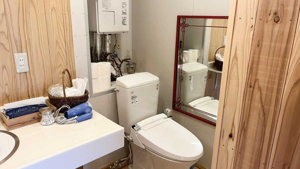 ＳＨＡＲＥ ＨＯＳＴＥＬ 庭のとまり photo