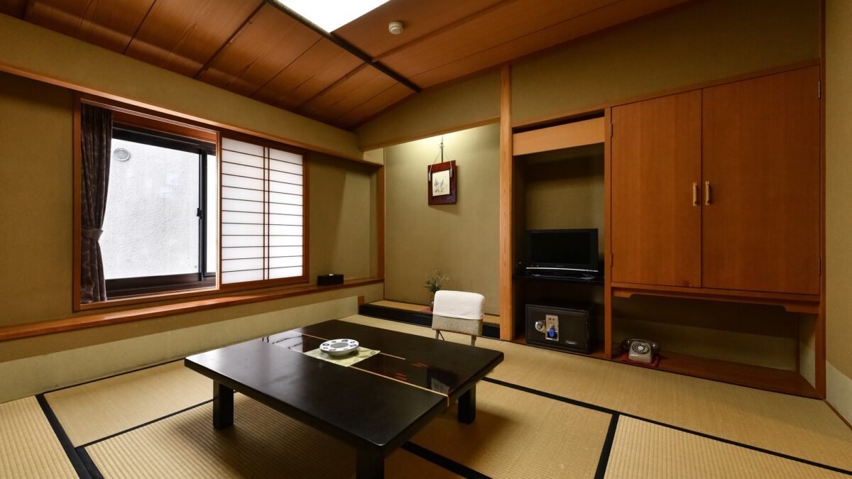 片山津温泉 源泉元湯の宿 かのや光楽苑 photo