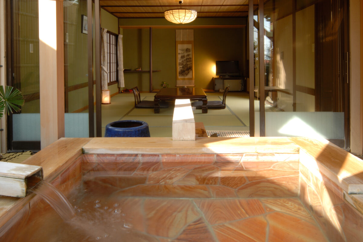 今井浜温泉 かね吉一燈庵 photo