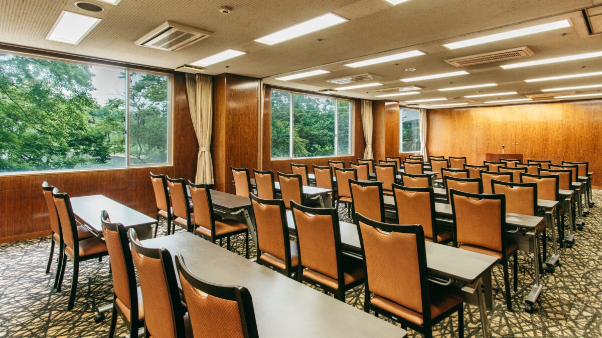 【会議室】最大70名までご利用いただけます