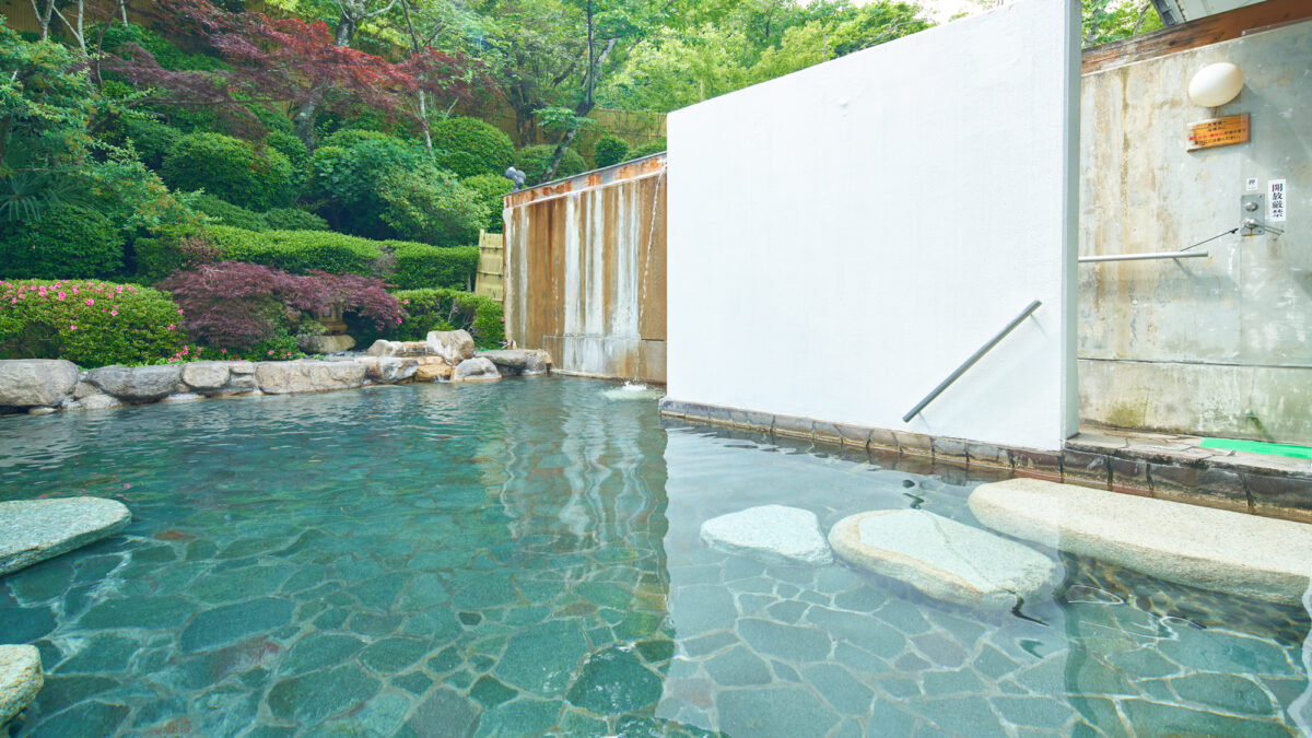 玉名温泉 1350坪の日本庭園の宿 尚玄山荘 photo