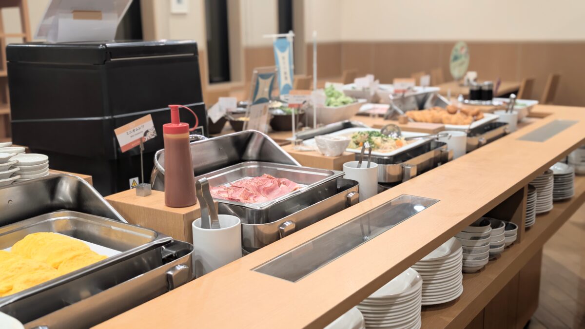 朝食バイキング