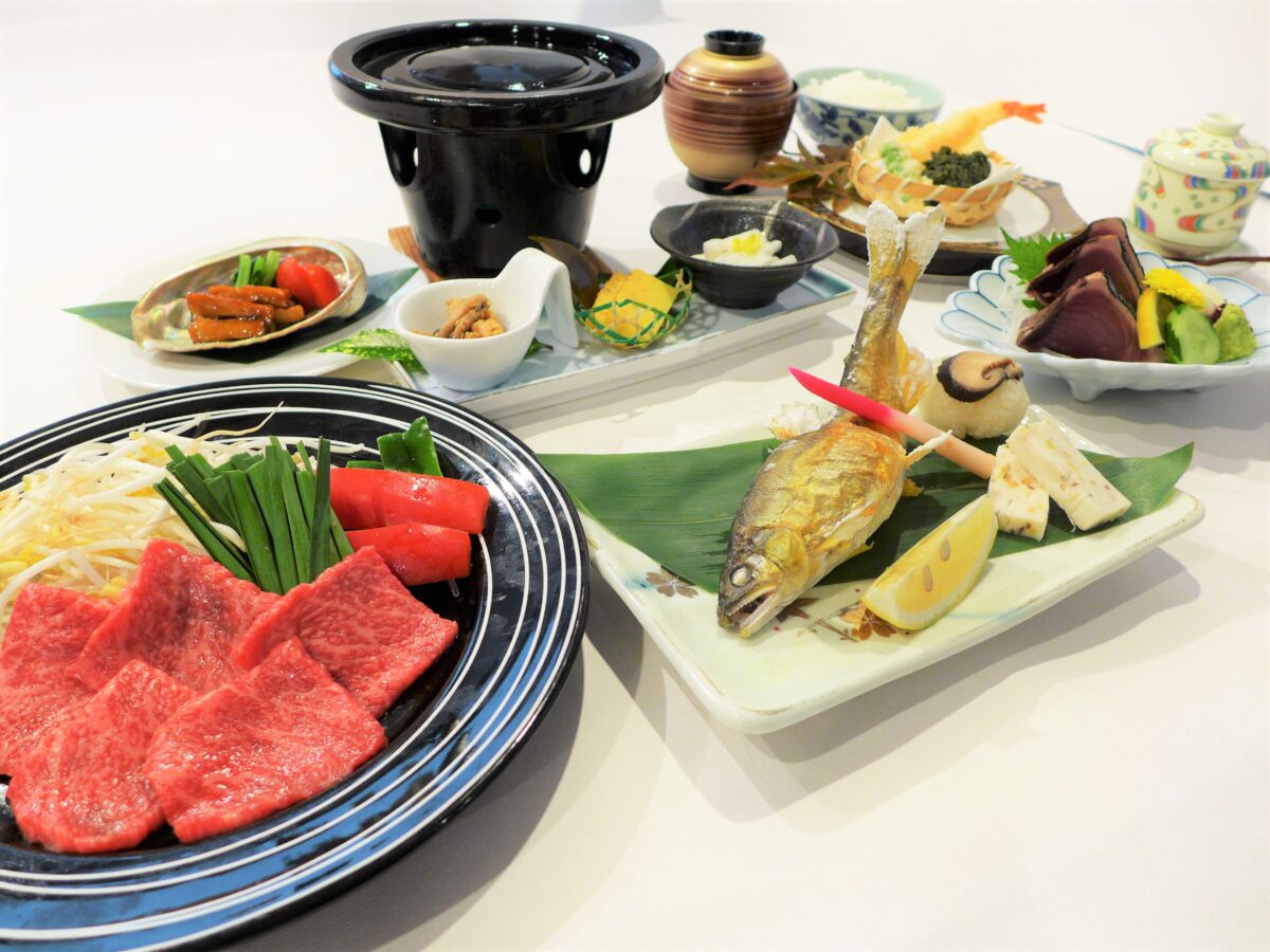 四万十麦酒牛 会席例