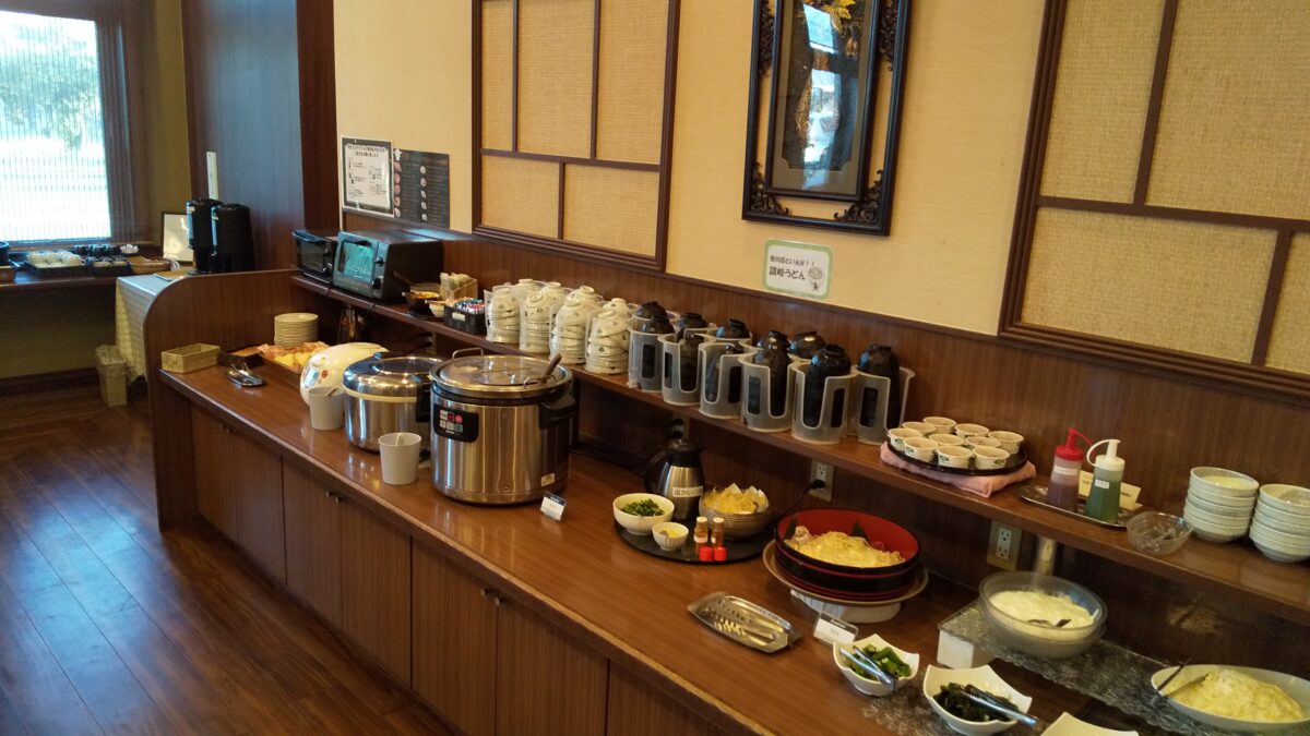 朝食バイキング
