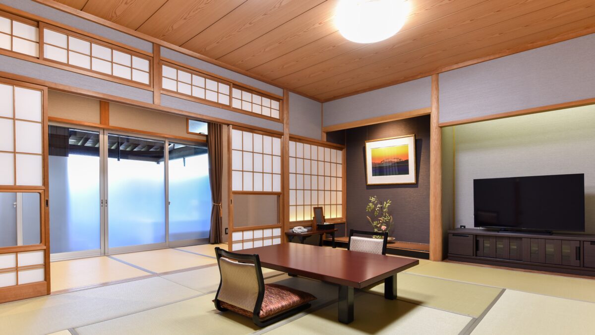 東郷温泉 湖泉閣 養生館 photo