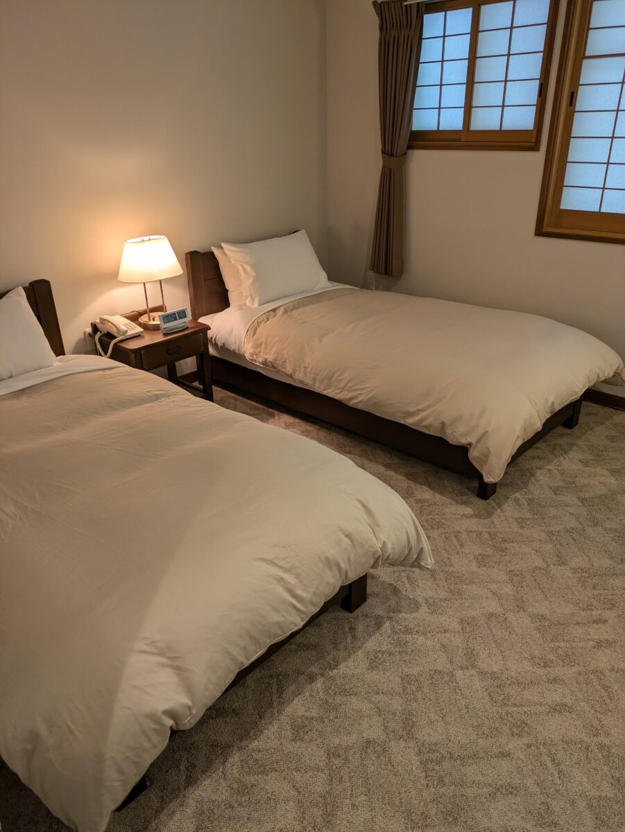 石見銀山の真ん中に佇む宿 ゆずりは photo