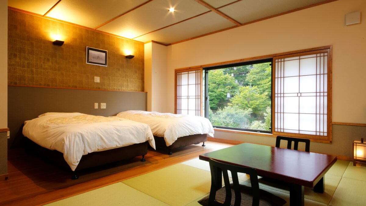 三朝温泉 依山楼 岩崎 photo