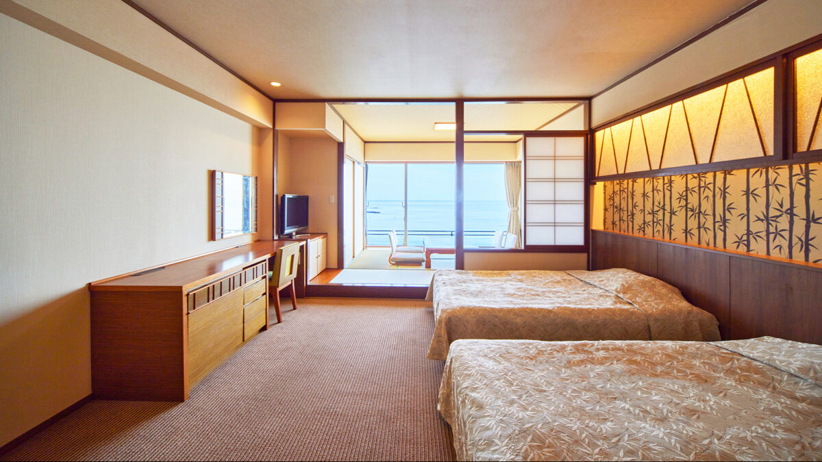 三日月シーパークホテル勝浦 photo