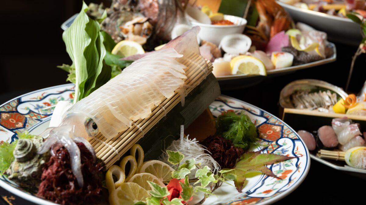 ＜夕食ビュッフェ＞ 季節限定！呼子名物いか活造り