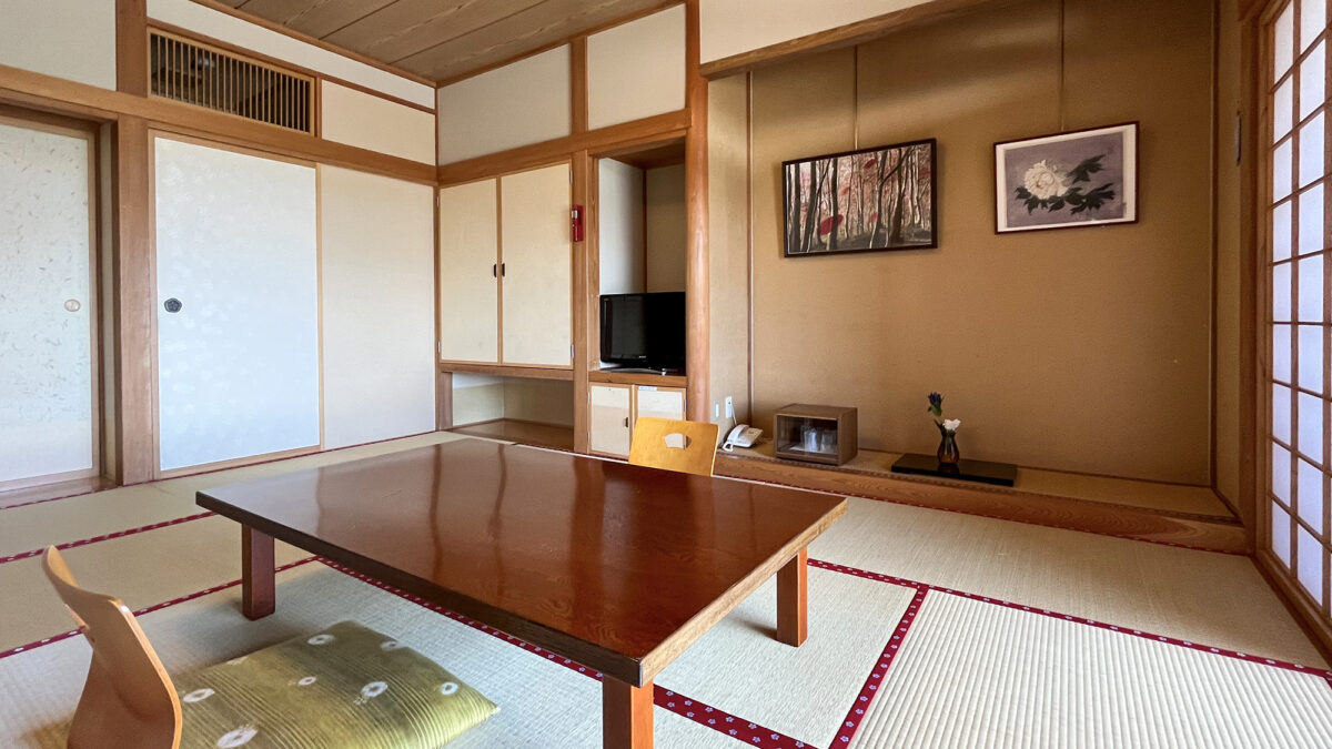 まむろ川温泉 梅里苑 photo