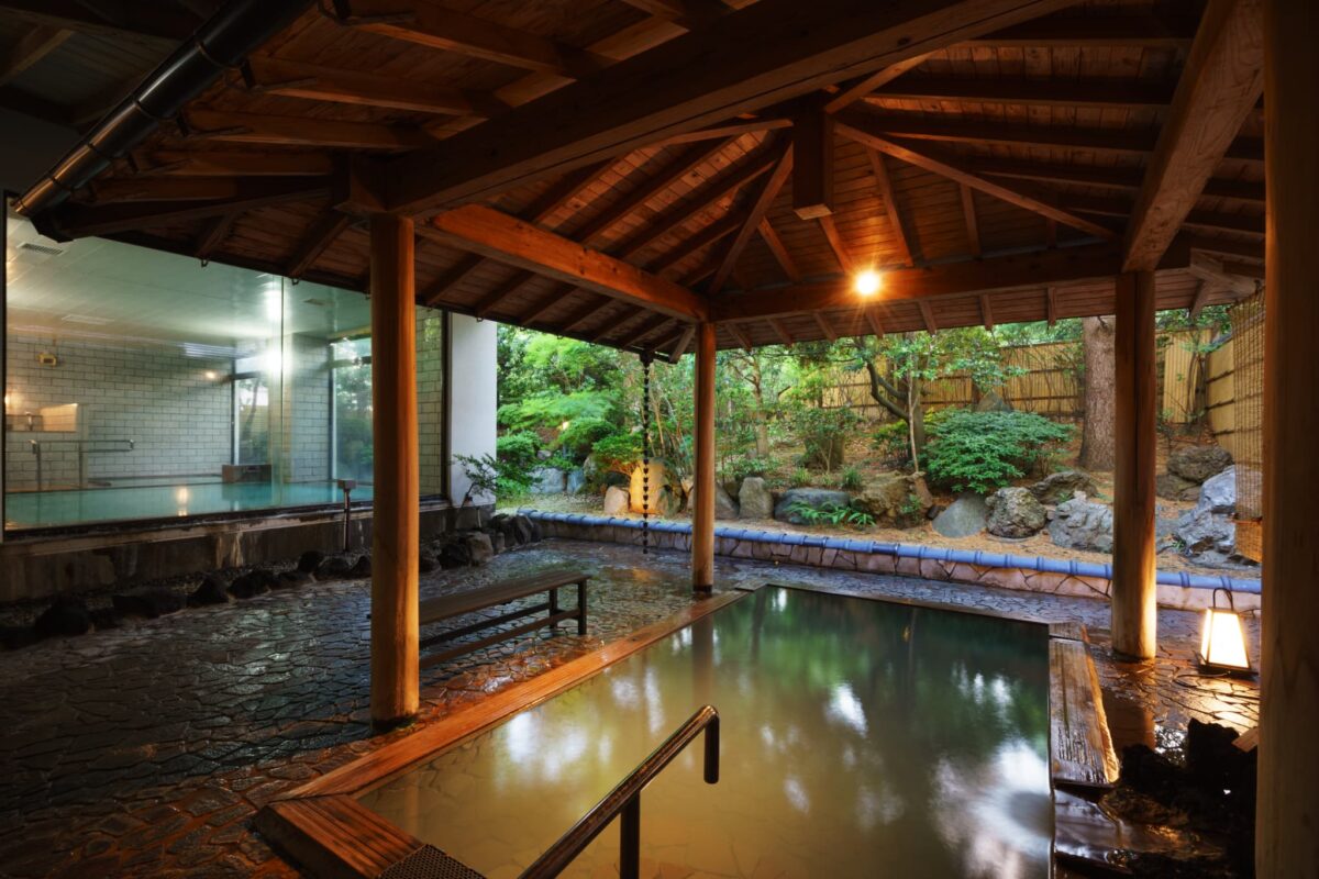 越後平野と弥彦連山一望の宿 穂々 —ｈｏｈｏ— photo