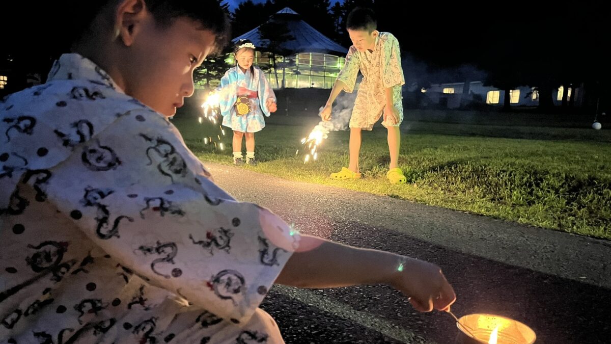 夏季限定持ち込んだ花火で夏の夜を楽しもう！ホテル中庭でお楽しみいただけます