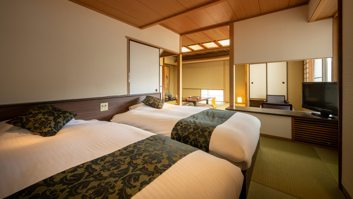 伝承千年の宿 佐勘 photo