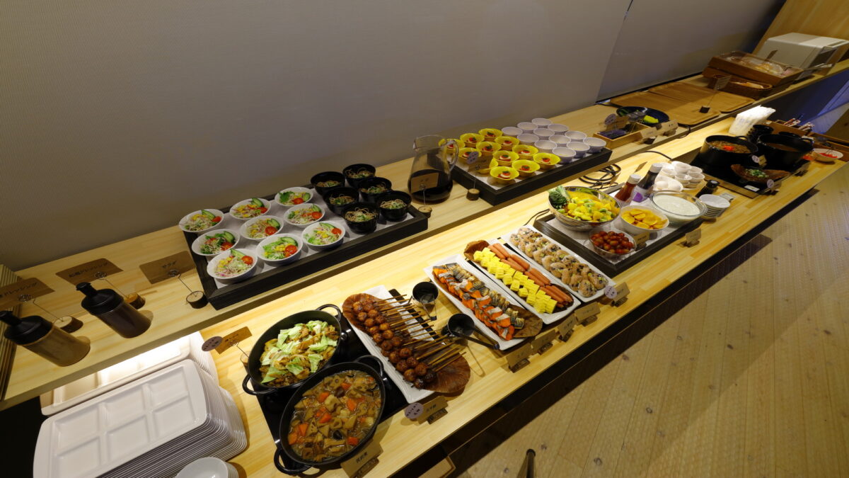 朝食中津川のご当地グルメブッフェ（別角度 2）