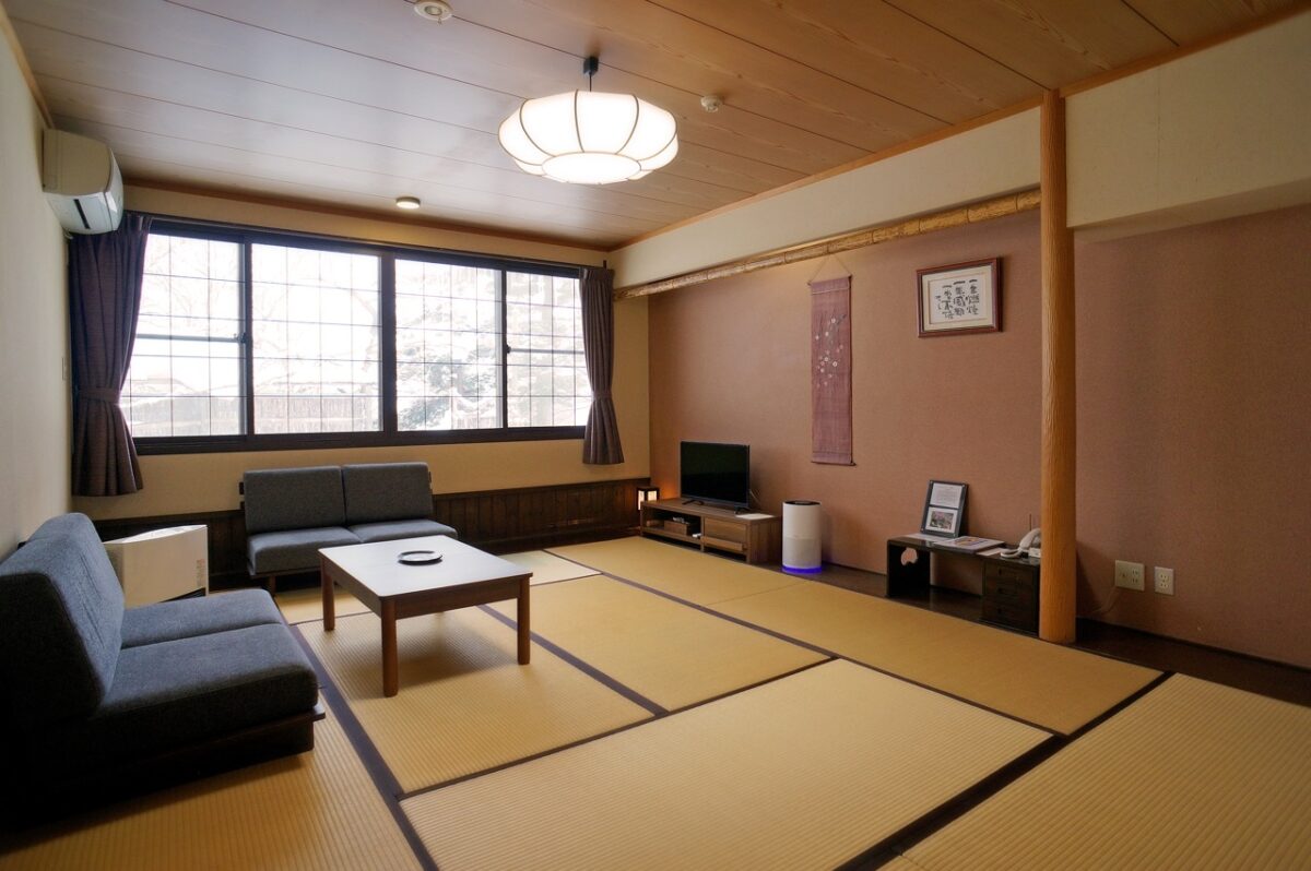 高湯温泉 安達屋 photo