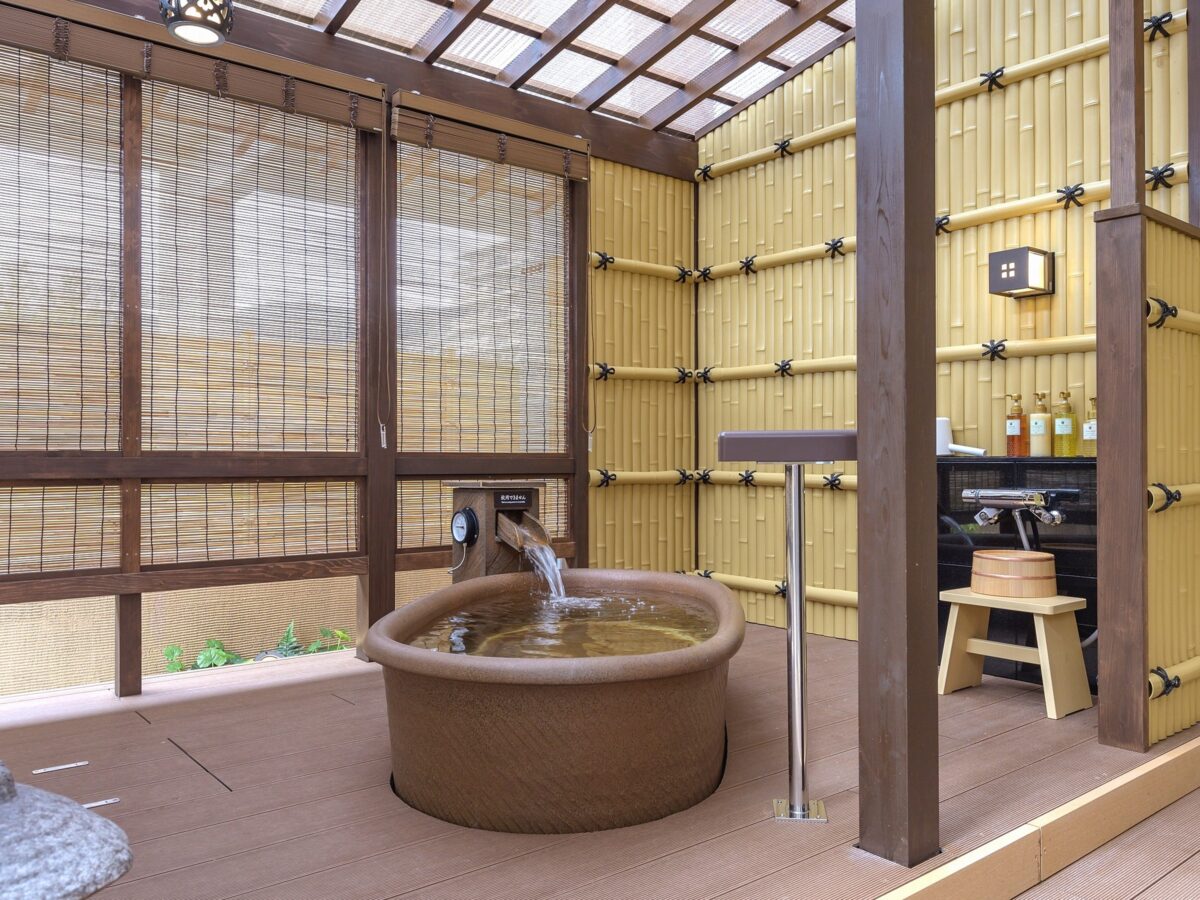 京都竹の郷温泉 万葉の湯 ホテル京都エミナース photo