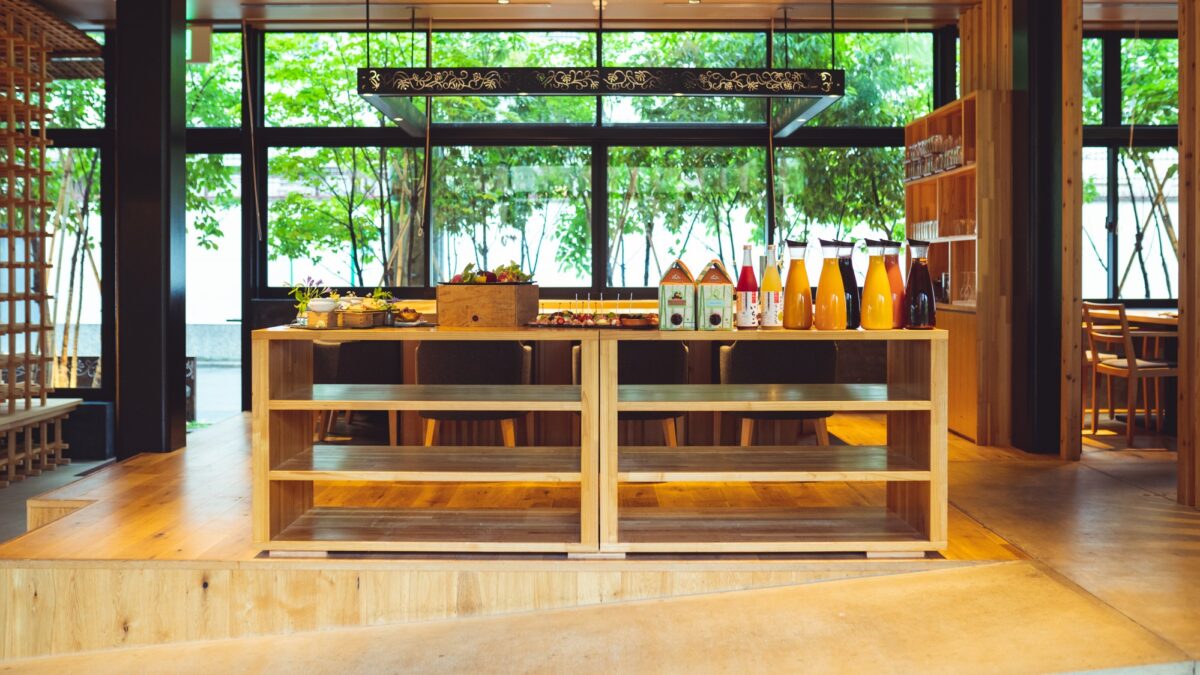 ラウンジ／FOOD＆DRINK