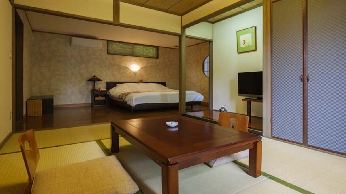 指宿温泉 温泉水プール＆夫婦露天風呂の離れ宿 悠離庵 photo