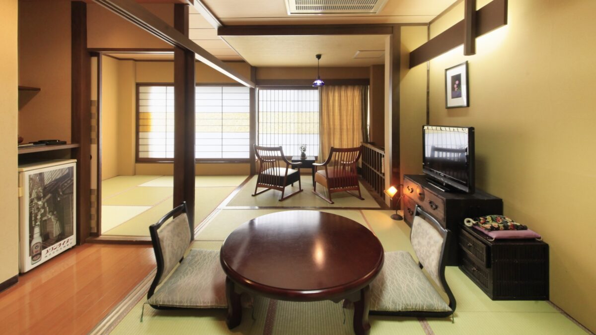 弥彦温泉 四季の宿 みのや photo