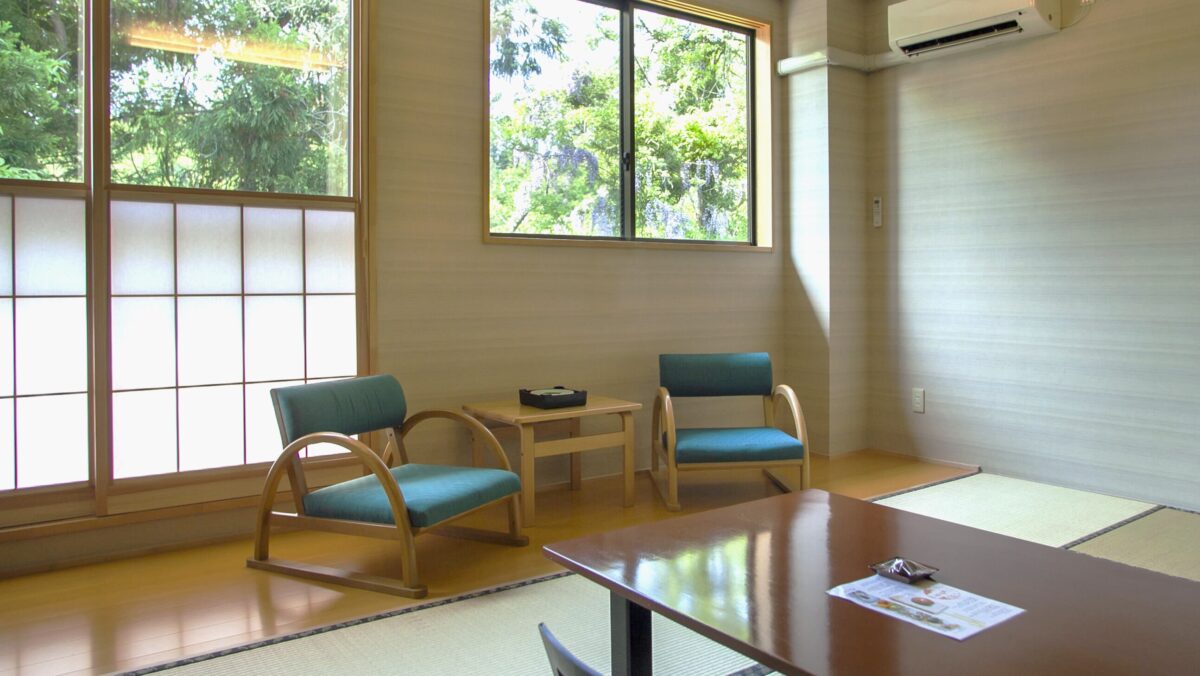 奥州平泉温泉 そば庵 しづか亭 photo