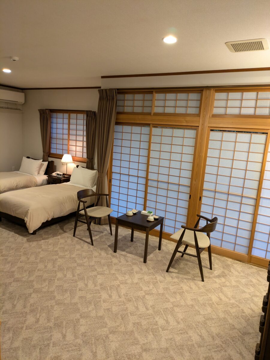 石見銀山の真ん中に佇む宿 ゆずりは photo